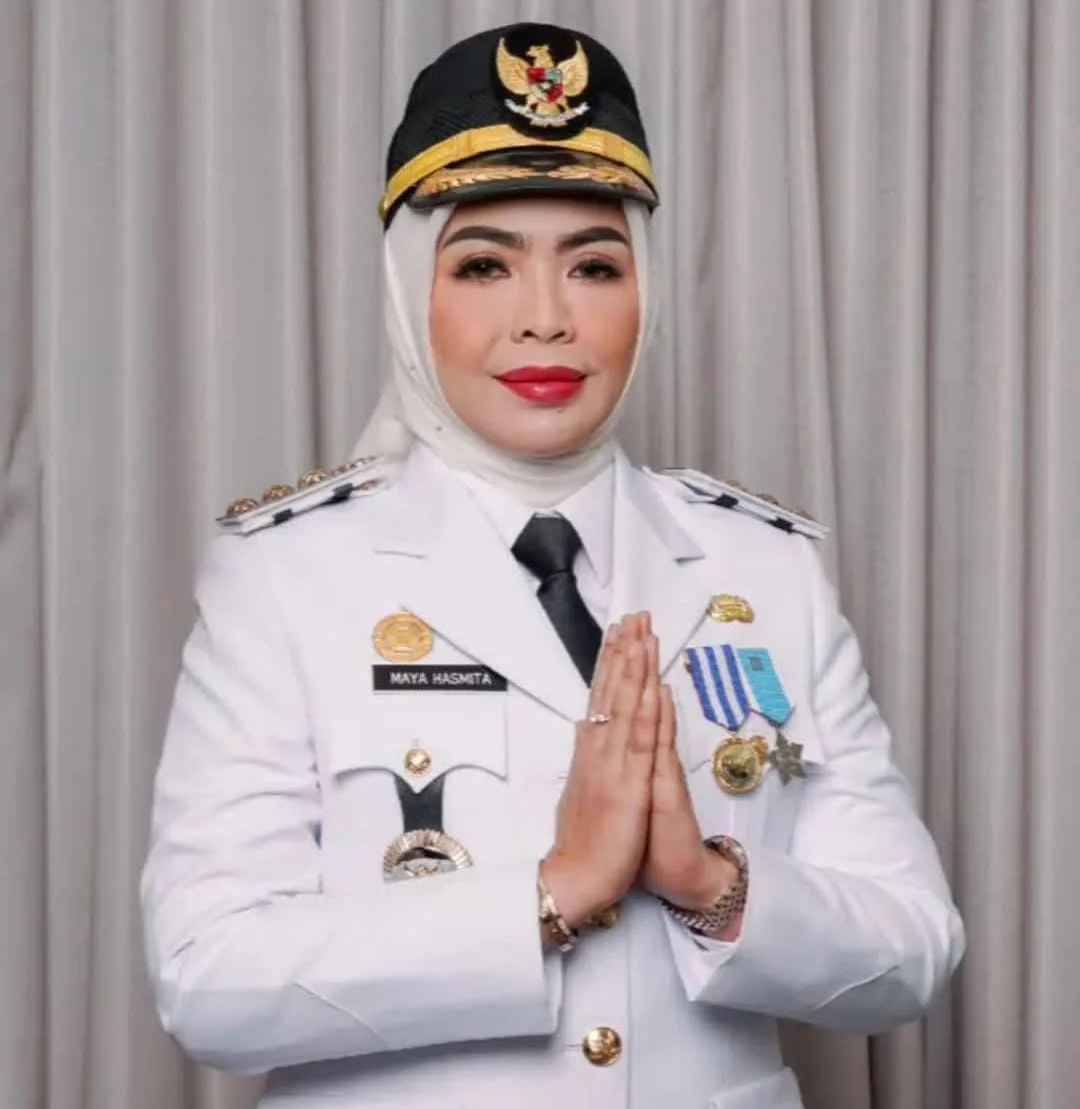 Bupati Labuhanbatu dr. Hj. Maya Hasmita, Sp.OG, MKM