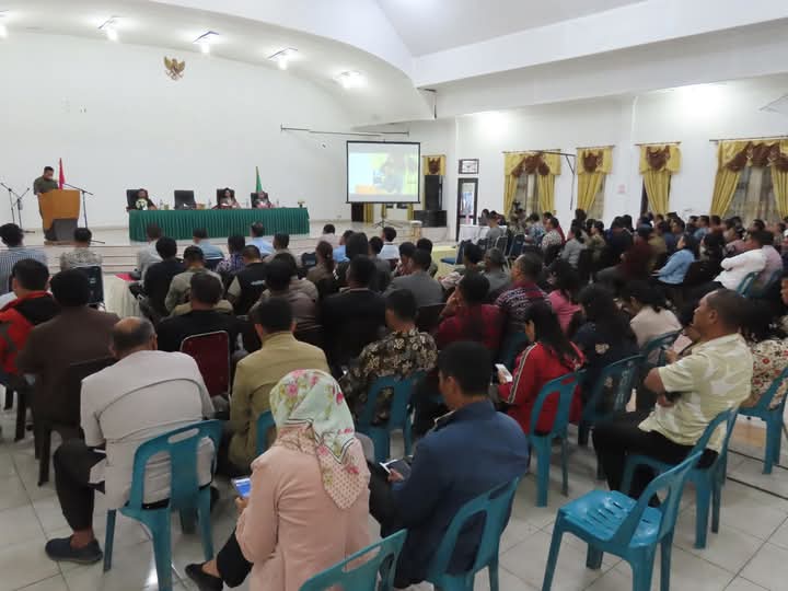 Sosialisasi pembentukan Koperasi Desa Merah Putih di Kabupaten Humbahas, Kamis (10/4/2025), di Pendopo Bukit Inspirasi.